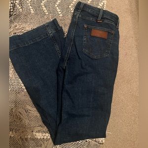 Women wrangler jeans